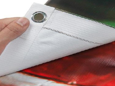  邓州喷绘和刀刮布的工艺区别。